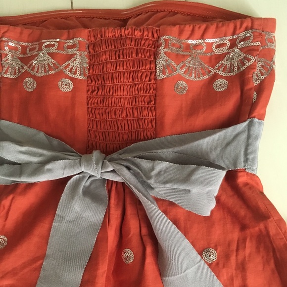 Chelsea & Violet Strapless Dress - Picture 5 of 6